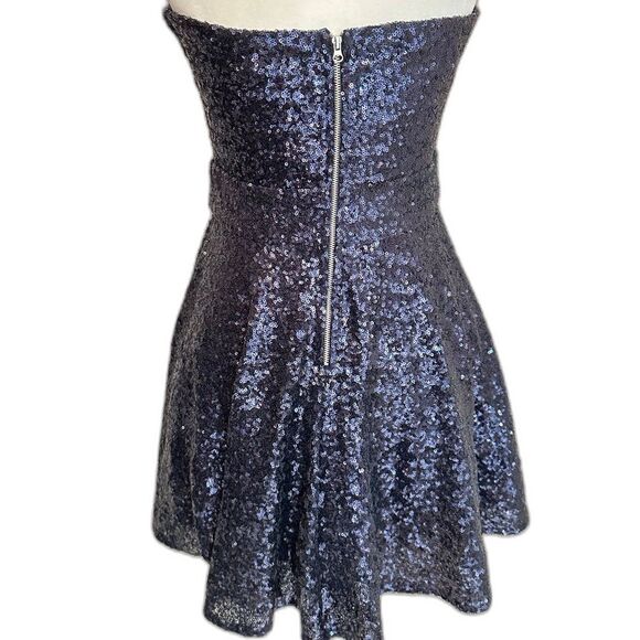 *BOGO* Sequin Dress - Picture 3 of 7